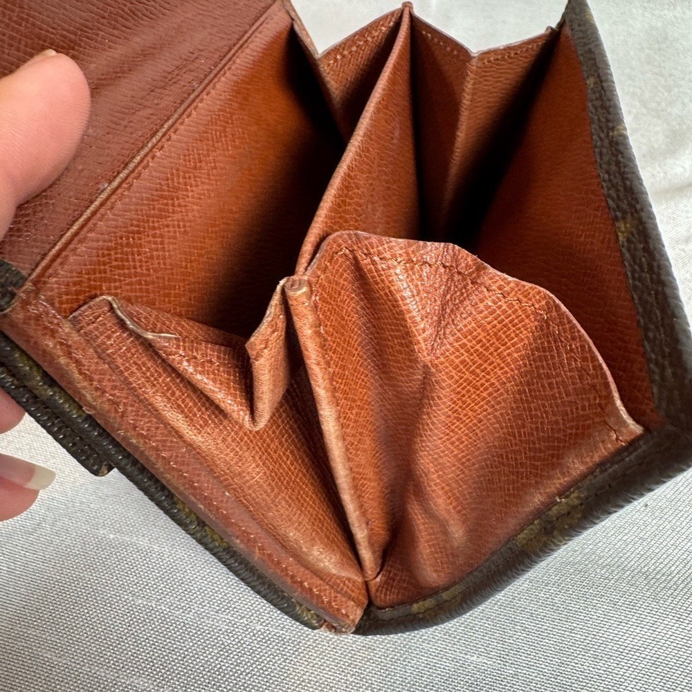 Louis Vuitton Monogram Canvas Bifold Wallet Coin Pouch - Picture 3 of 10